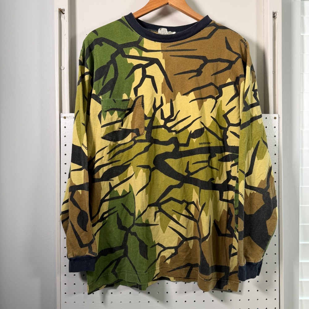 Vintage Predator Camouflage Long Sleeve Pocket T-Shirt Mens Green Brown USA Made